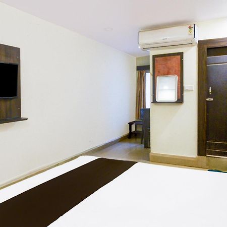 Hotel O Asian Residency Hyderabad Esterno foto