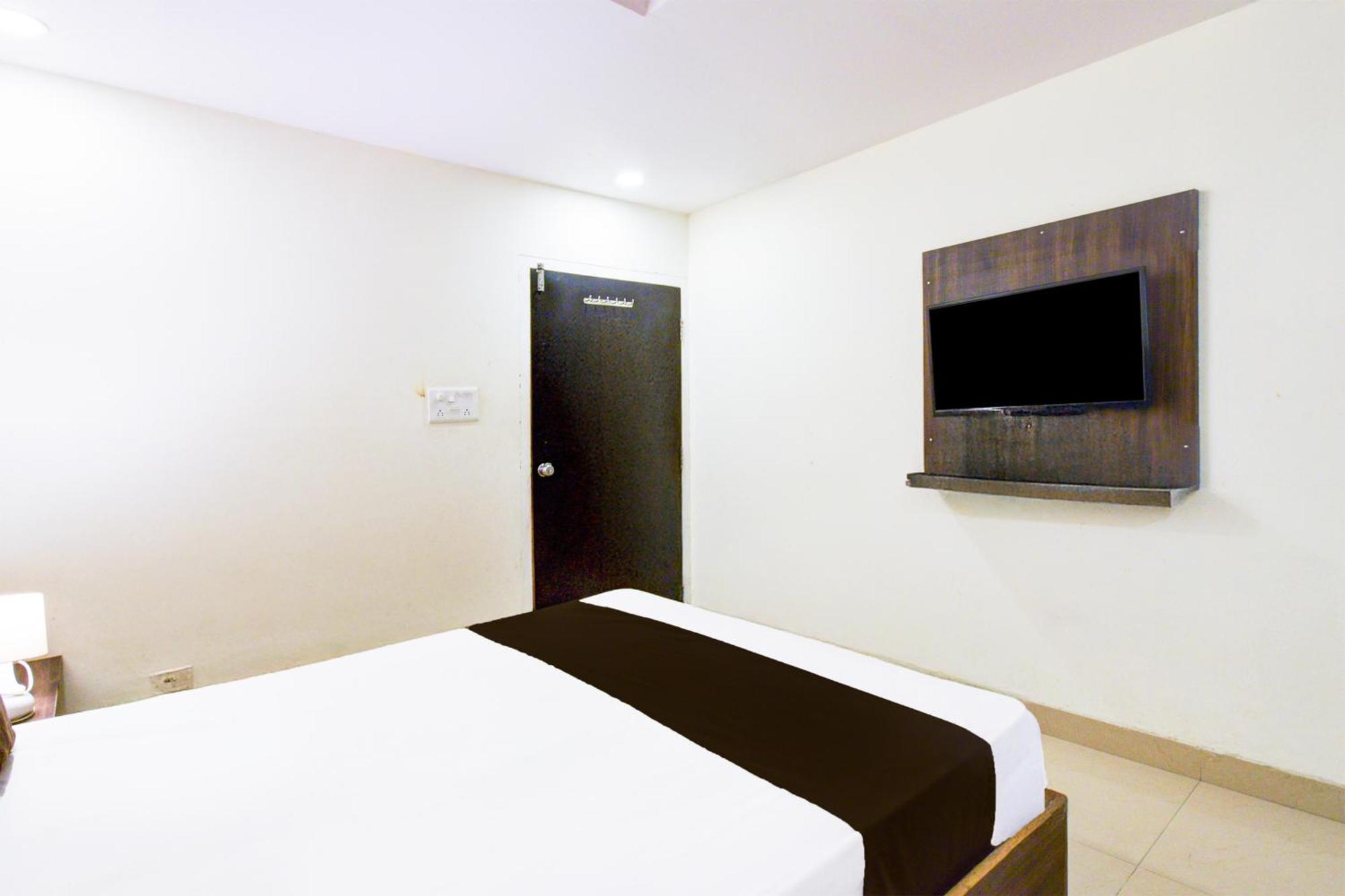 Hotel O Asian Residency Hyderabad Esterno foto