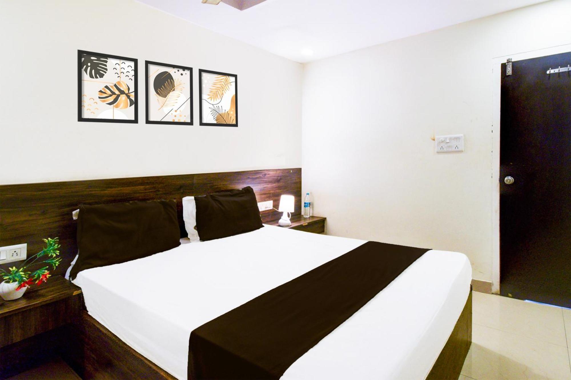 Hotel O Asian Residency Hyderabad Esterno foto