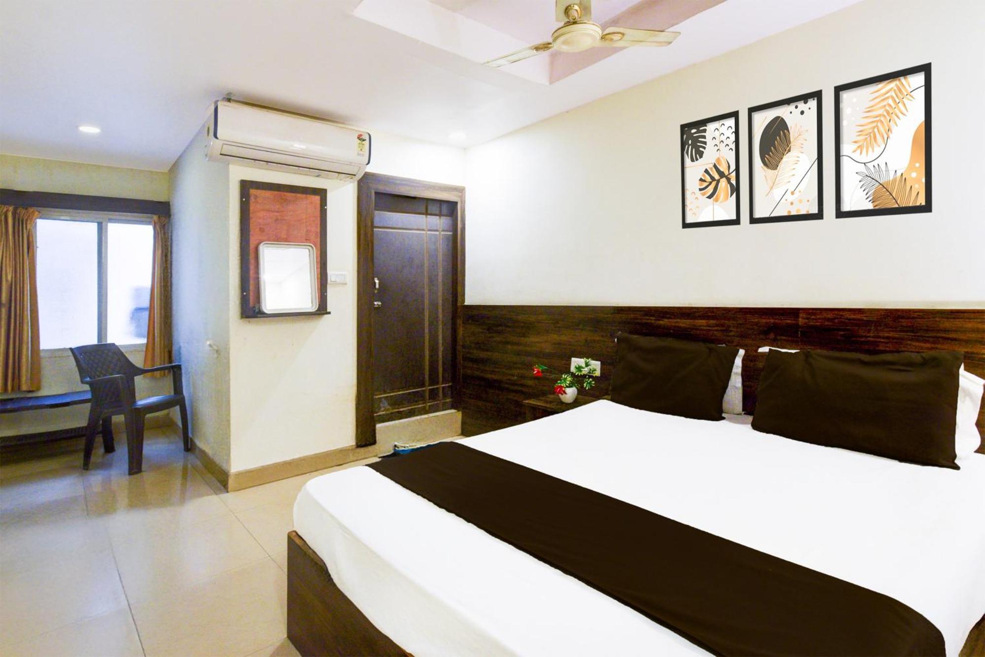 Hotel O Asian Residency Hyderabad Esterno foto